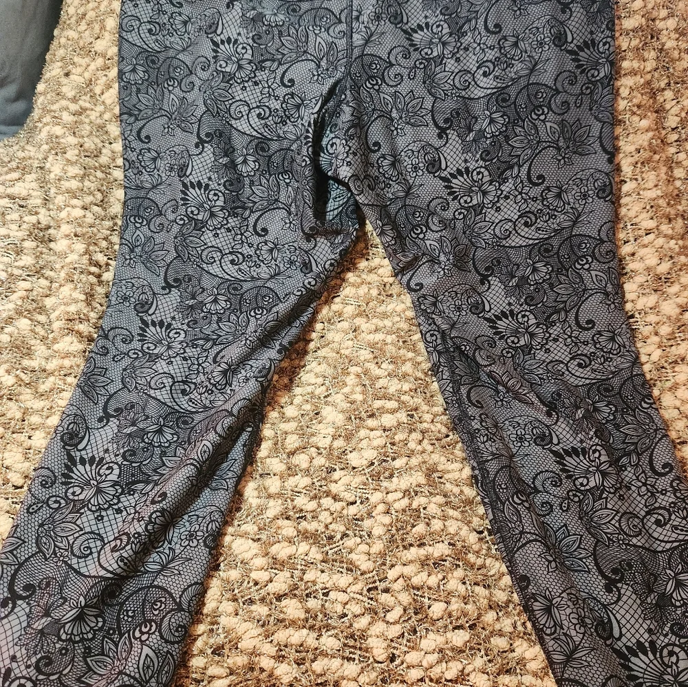 Plus Sz Bundle 18/20 Women's LIVI Leggings - Picture 7 of 16